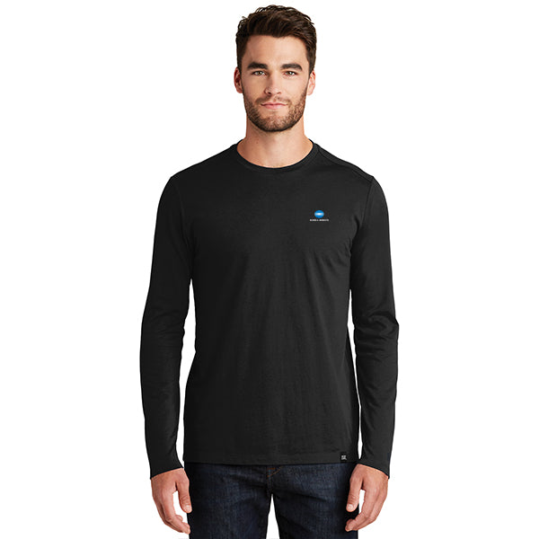 New Era Heritage Blend Long Sleeve Tee Shirt